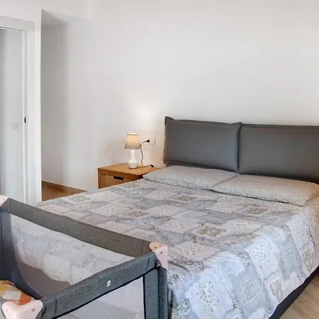 Holiday home Thari House Naggio (Lombardy)