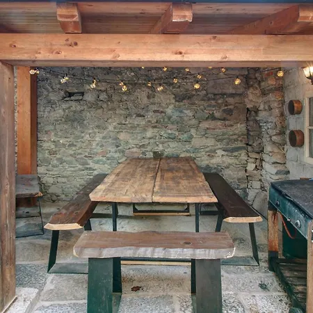 Holiday home Thari House *
