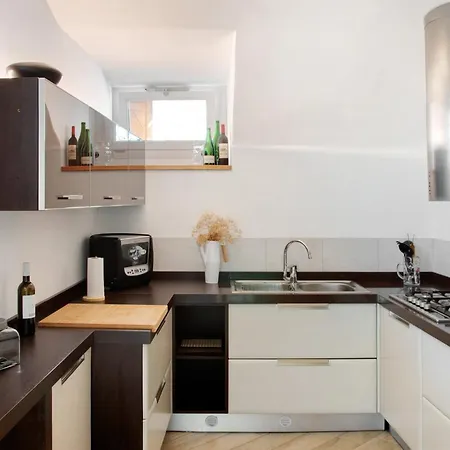 펜션 Thari House Naggio (Lombardy)